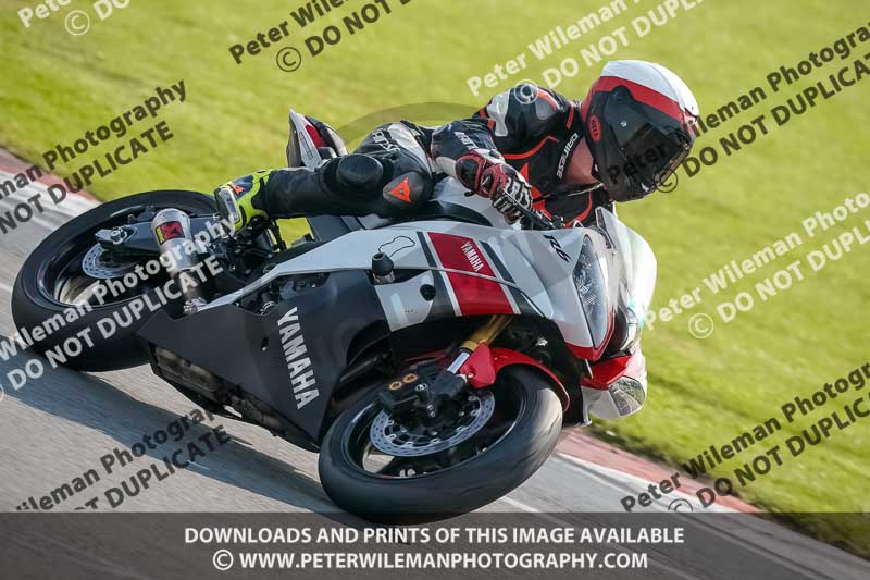 donington no limits trackday;donington park photographs;donington trackday photographs;no limits trackdays;peter wileman photography;trackday digital images;trackday photos